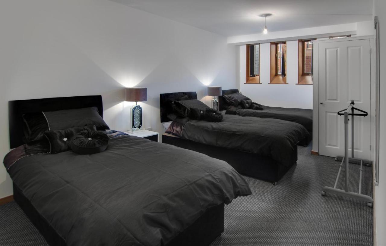 Super Spacious Church Conversion Close To Tower Blackpool Buitenkant foto